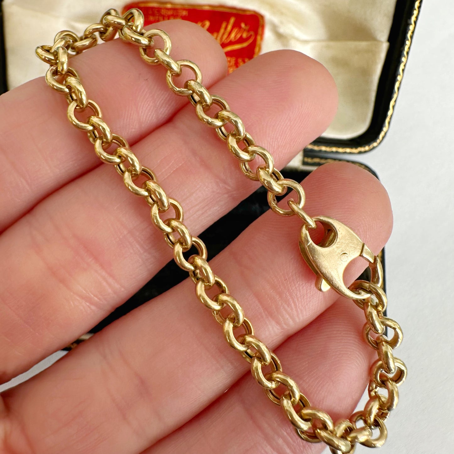 Vintage 18ct gold rolo belcher bracelet