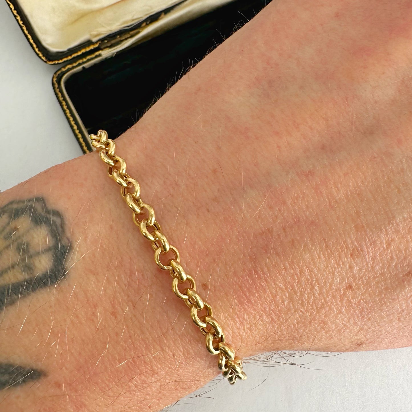 Vintage 18ct gold rolo belcher bracelet