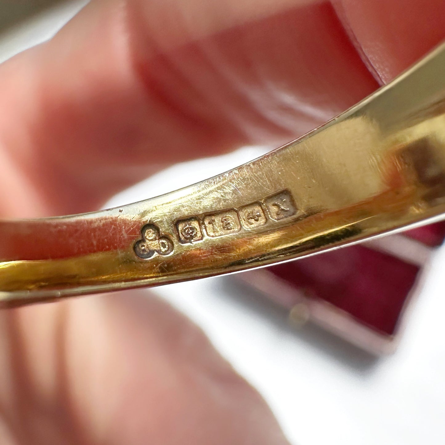 Vintage 18ct gold & amethyst cocktail ring
