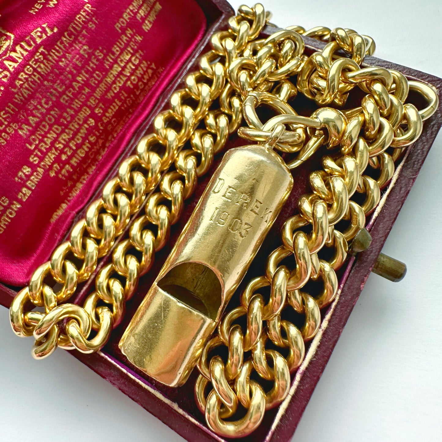 Antique 18ct gold whistle