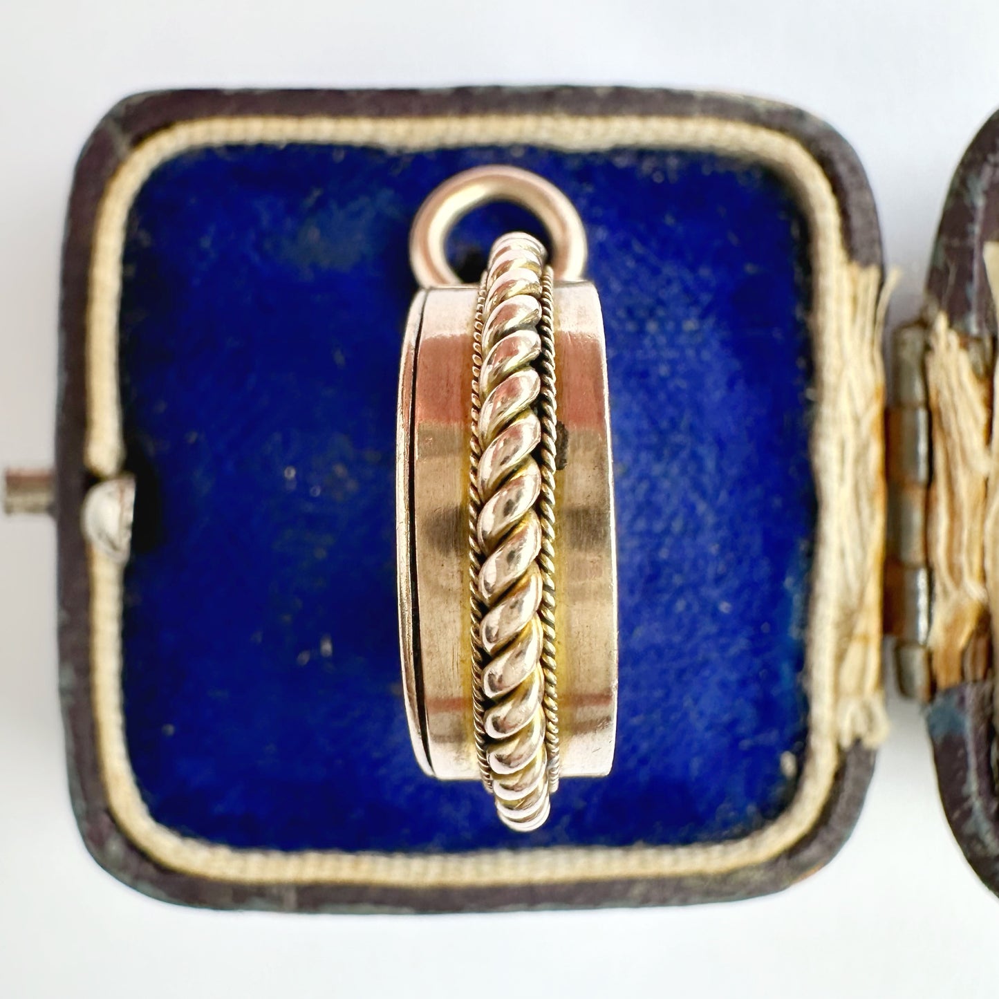 Antique 9ct gold compass charm