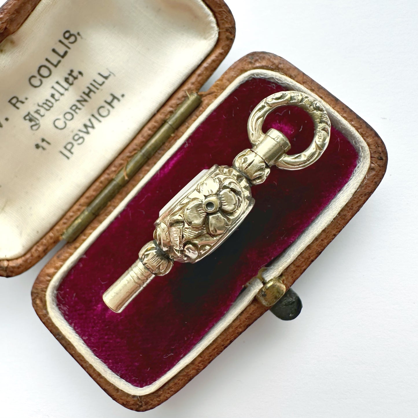 Antique 9ct gold watch key charm