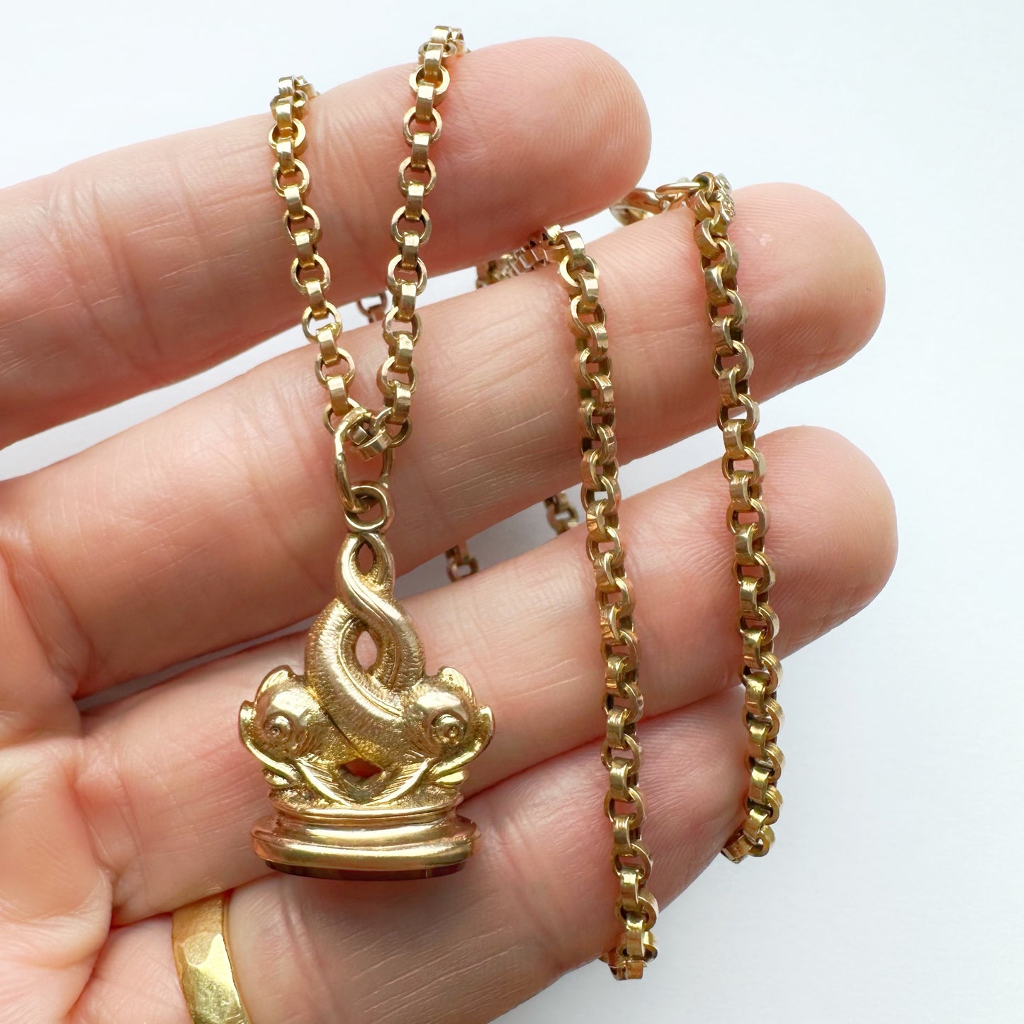 Antique 9ct gold & carnelian dolphin fob