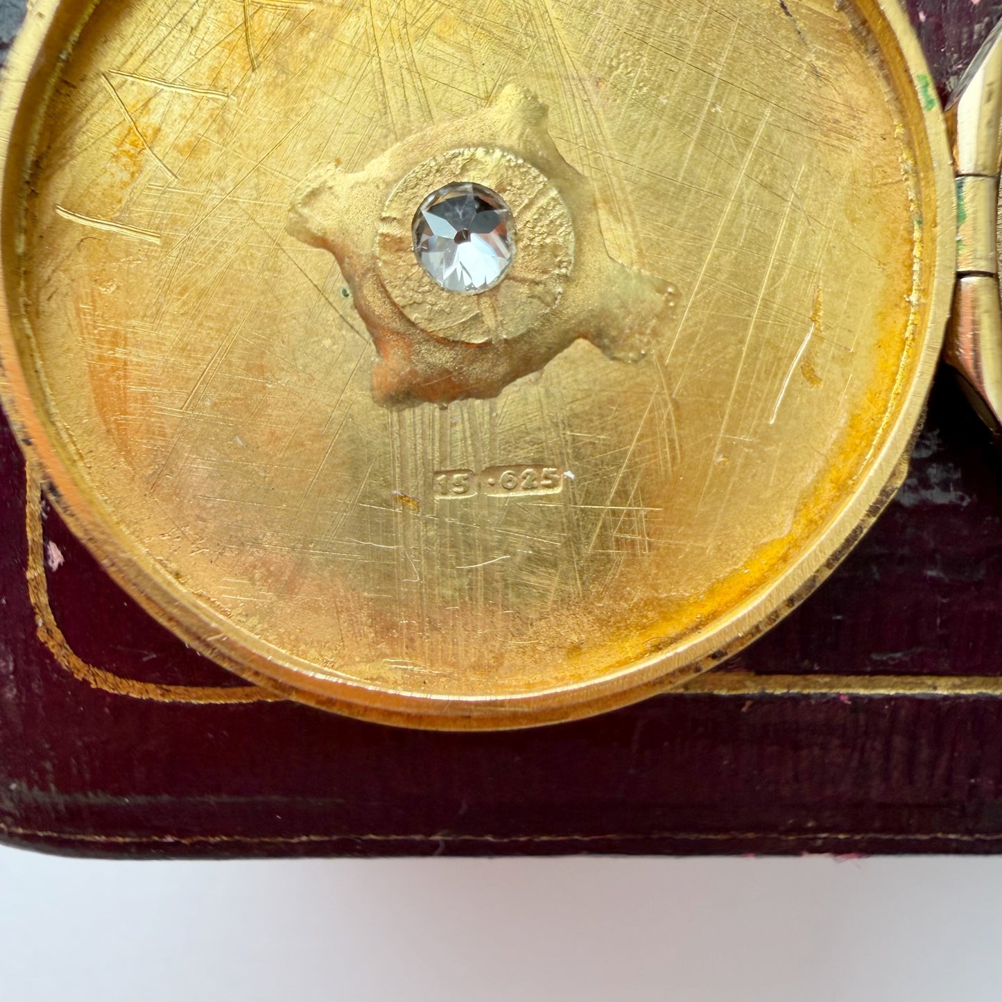 Antique 15ct gold & old cut starburst diamond locket