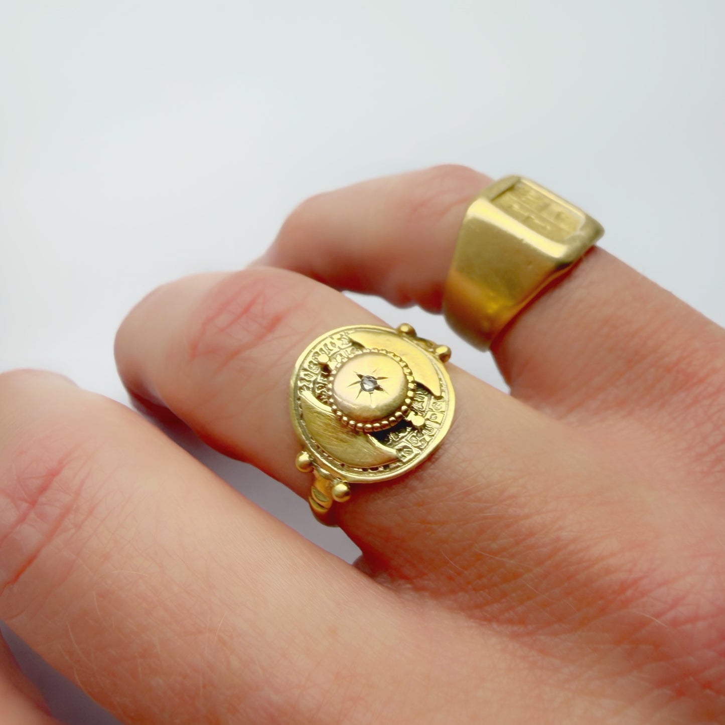 Antique 14ct gold & rose cut diamond Disc of Phaistos ring