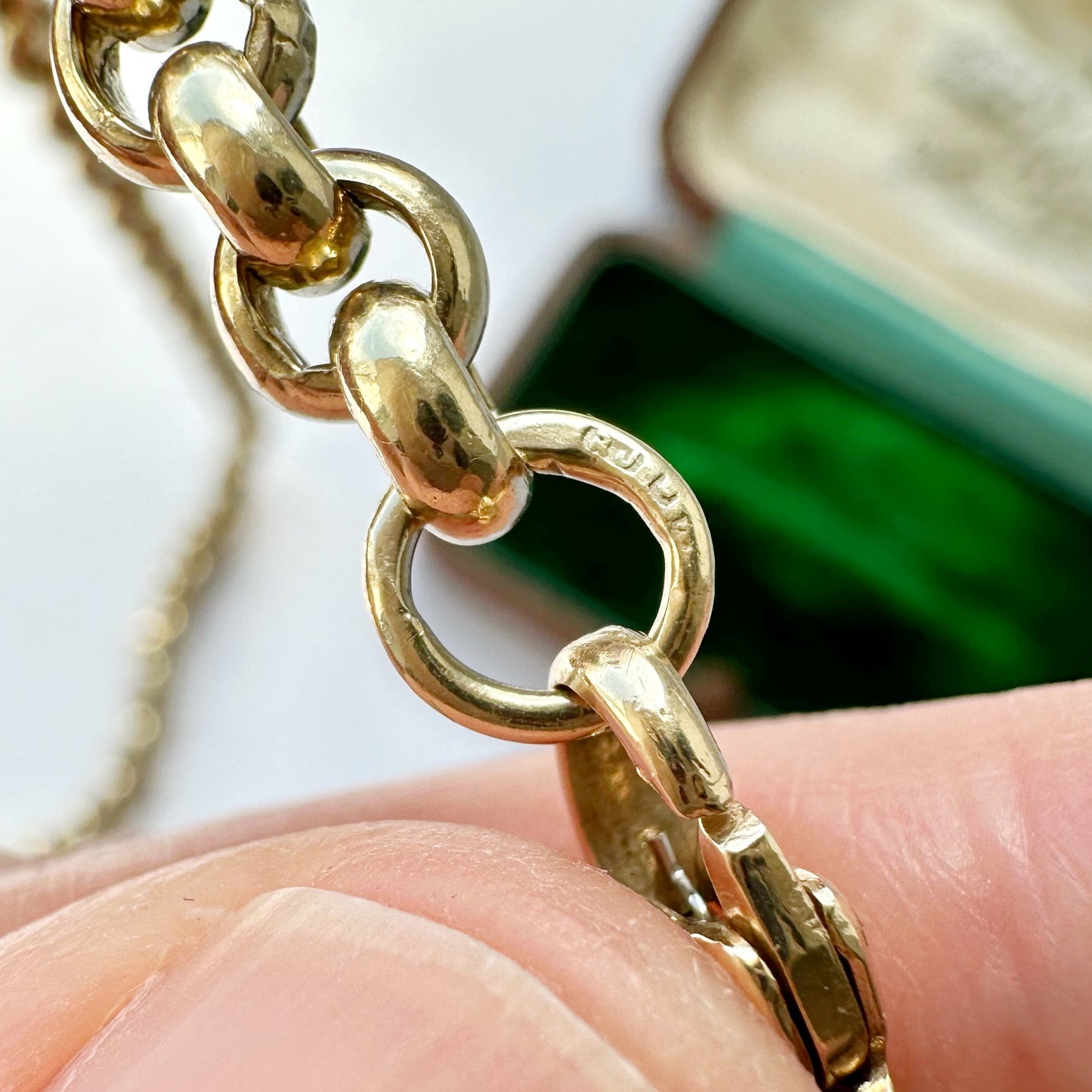 Vintage 9ct gold rolo belcher