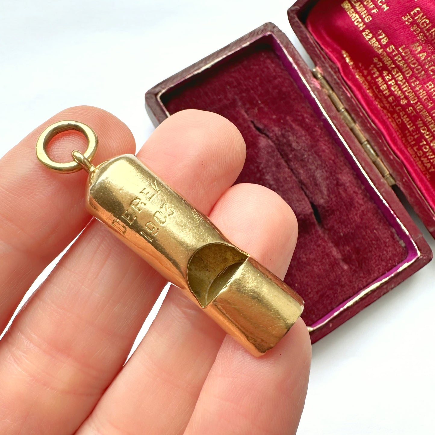 Antique 18ct gold whistle