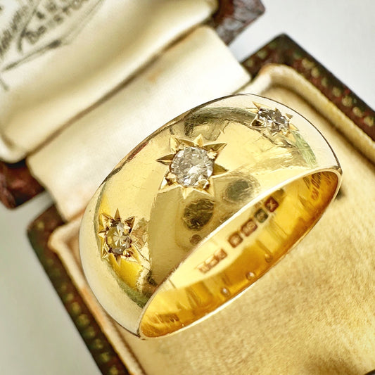 Vintage 18ct gold & starburst diamond band