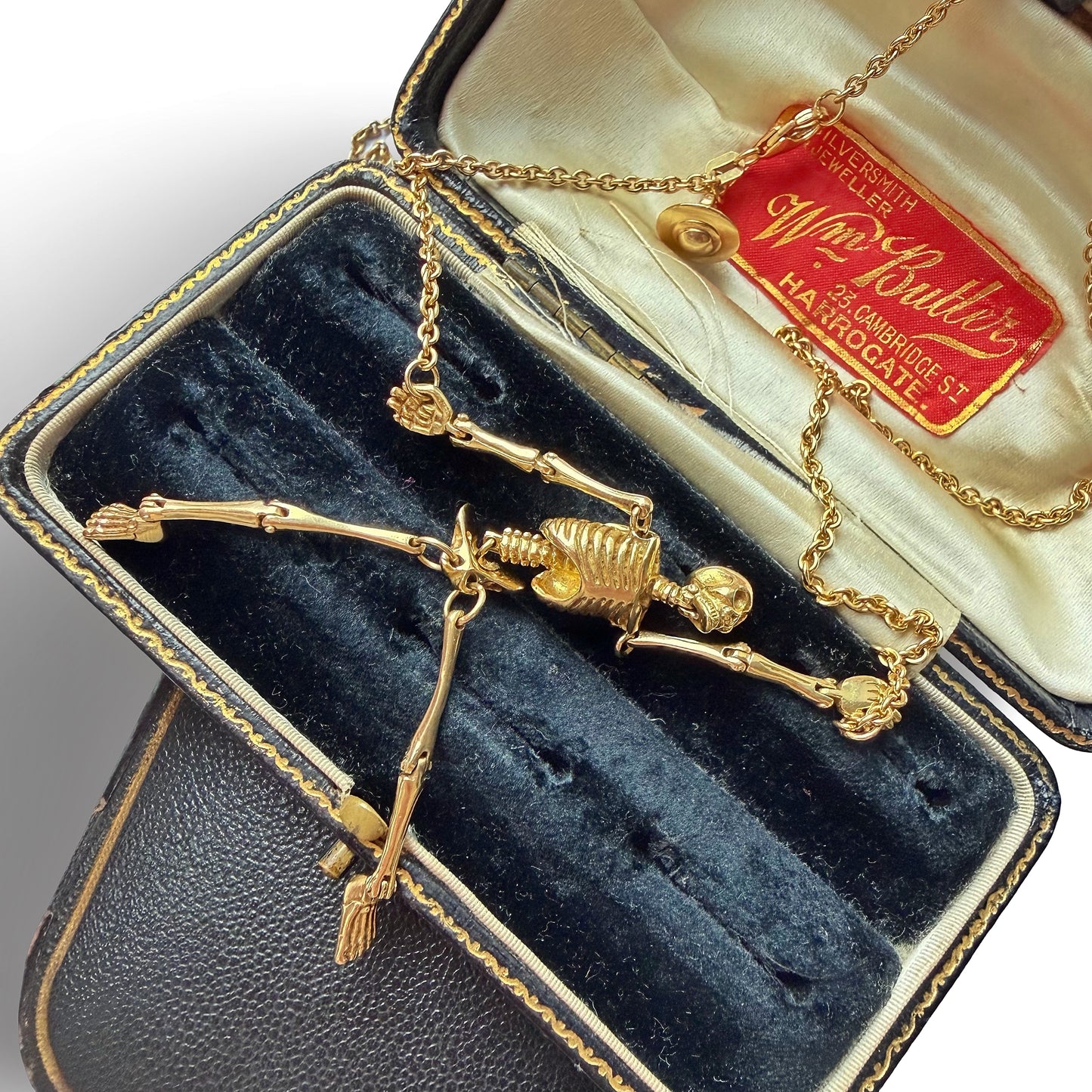 18ct gold skeleton necklace