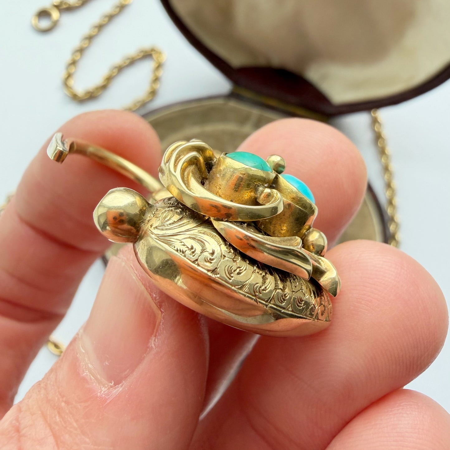 Victorian 15ct gold & turquoise heart padlock