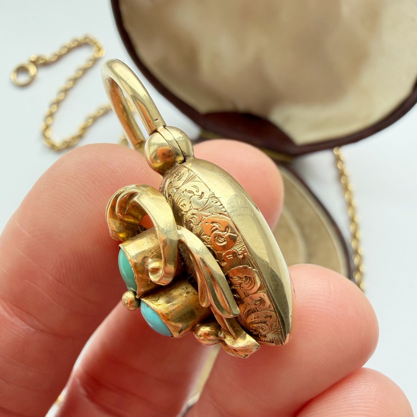 Victorian 15ct gold & turquoise heart padlock