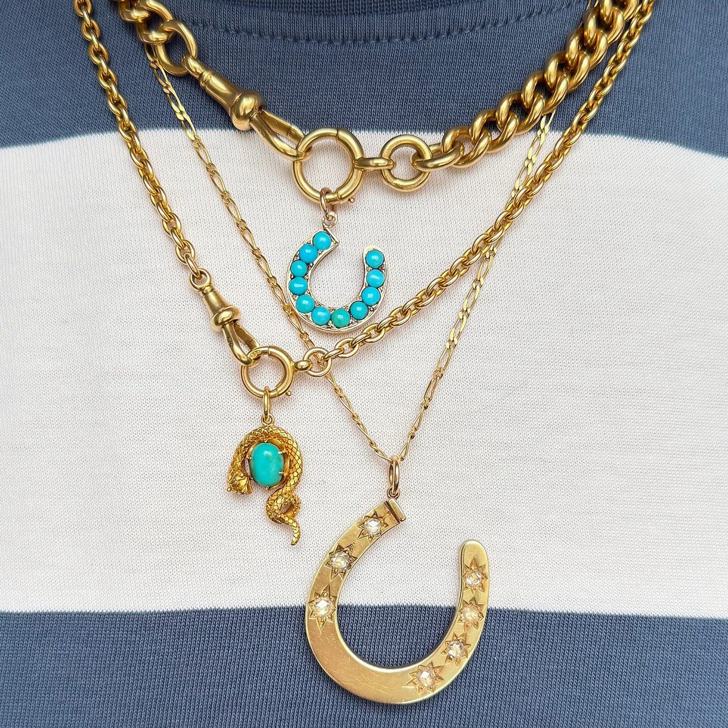 Victorian 15ct gold & diamond horseshoe pendant