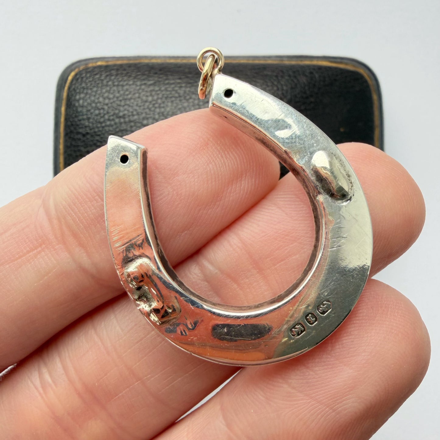 Victorian sterling silver & 9ct gold horseshoe pendant