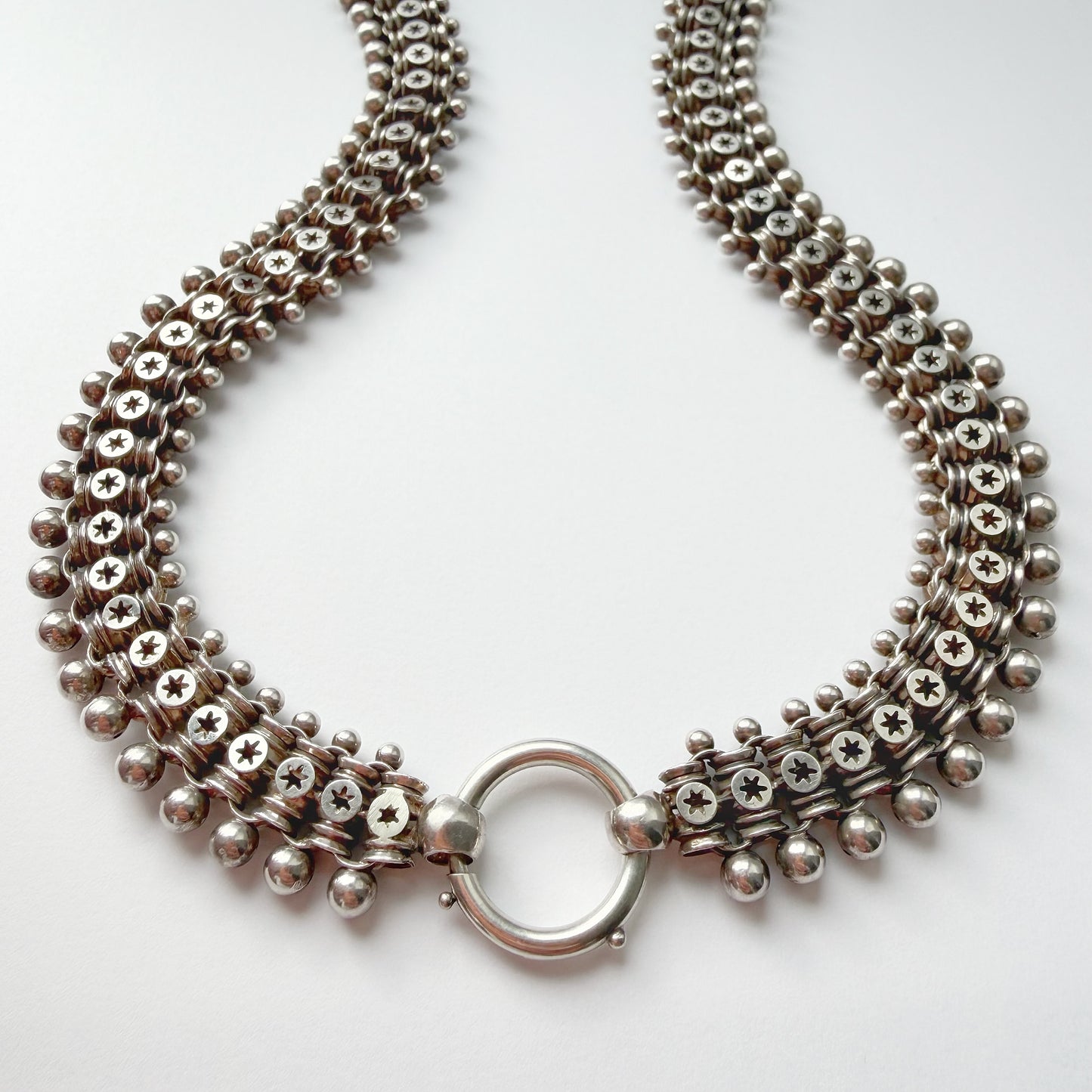 Victorian sterling silver star collar