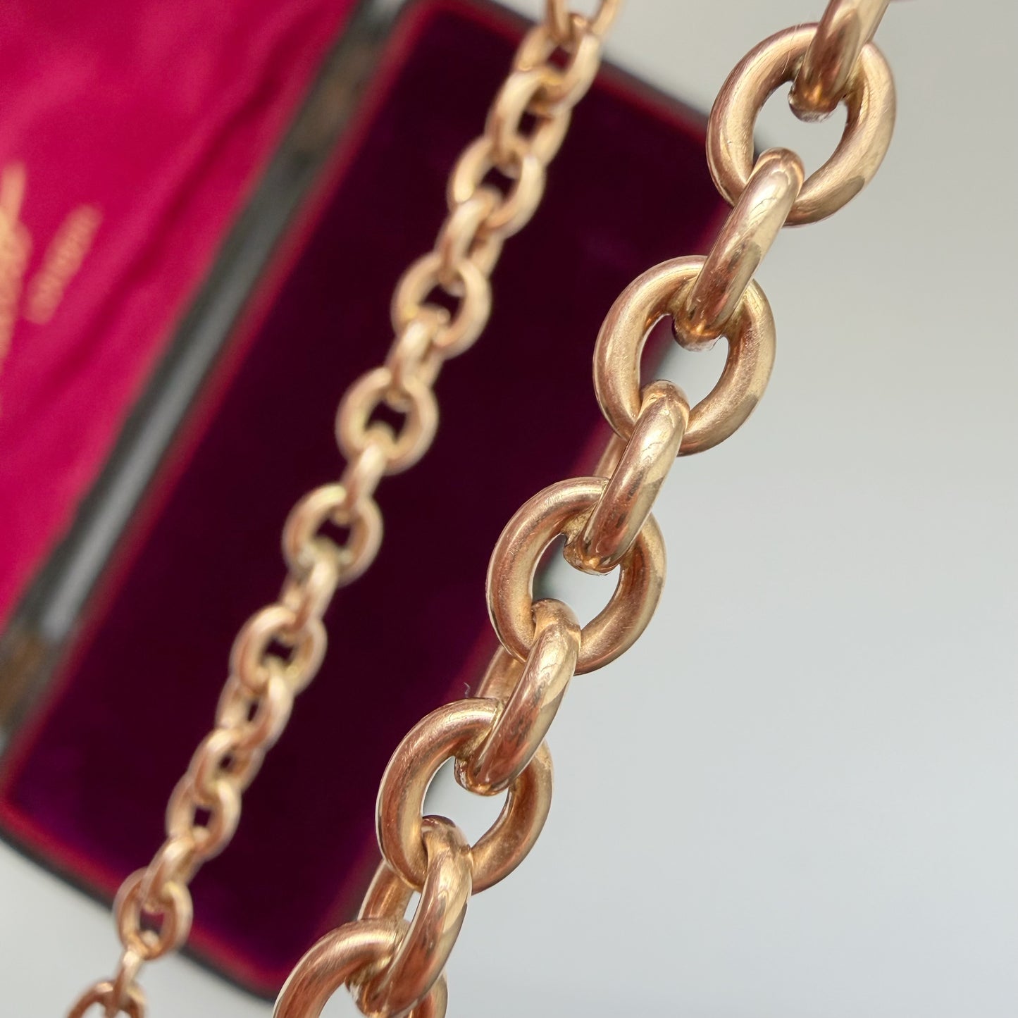 Antique 9ct gold rosy cable link chain/extender