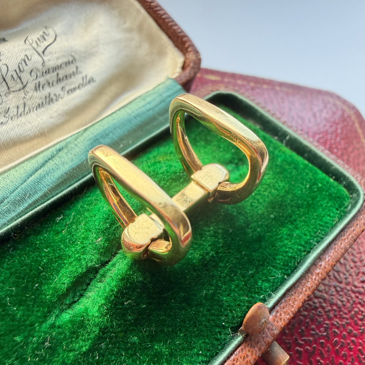 Vintage Hermes 18ct gold stirrup cufflink extender