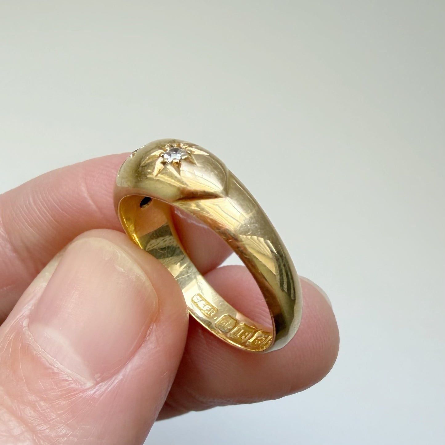 Antique 18ct gold & old cut diamond starburst ring