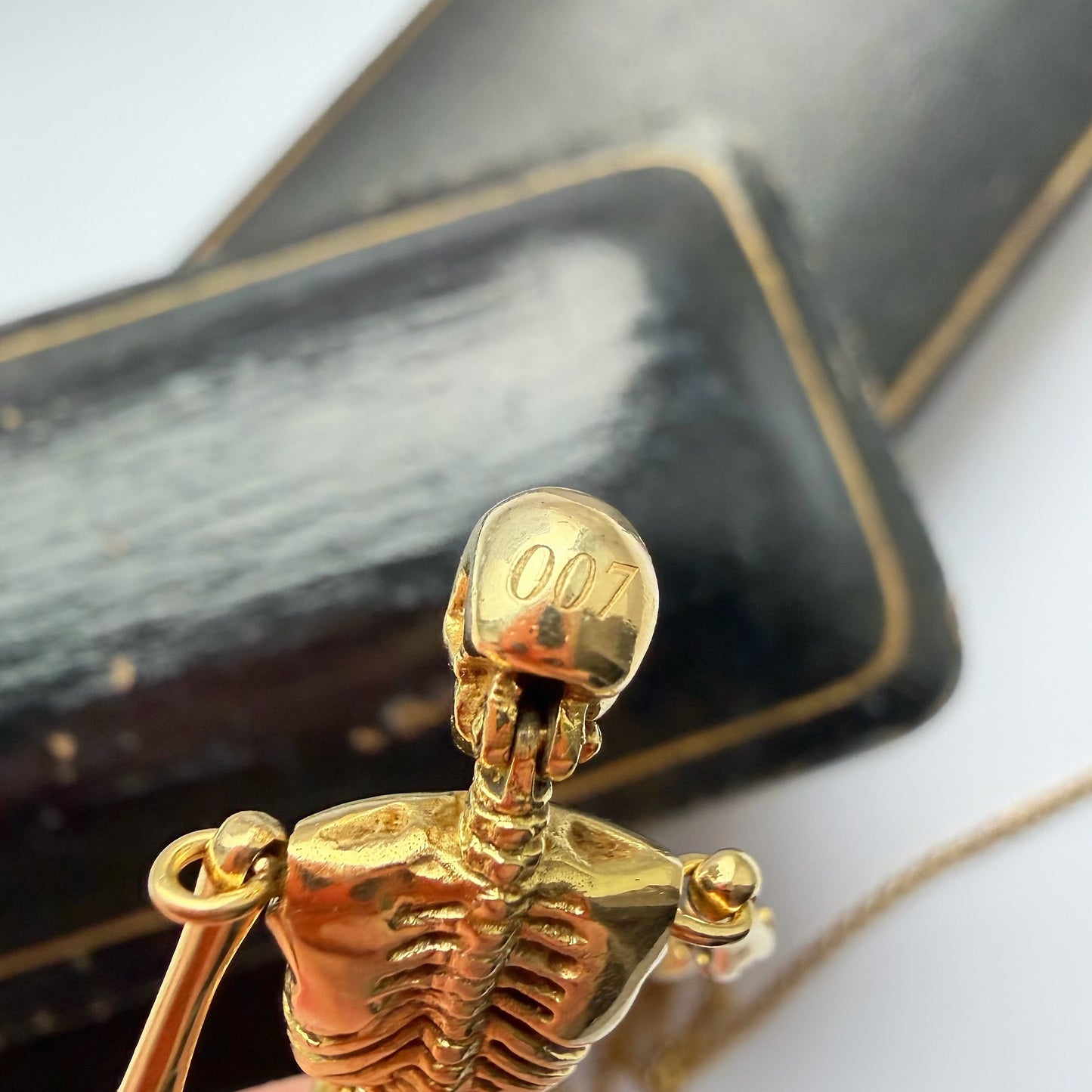 18ct gold skeleton necklace
