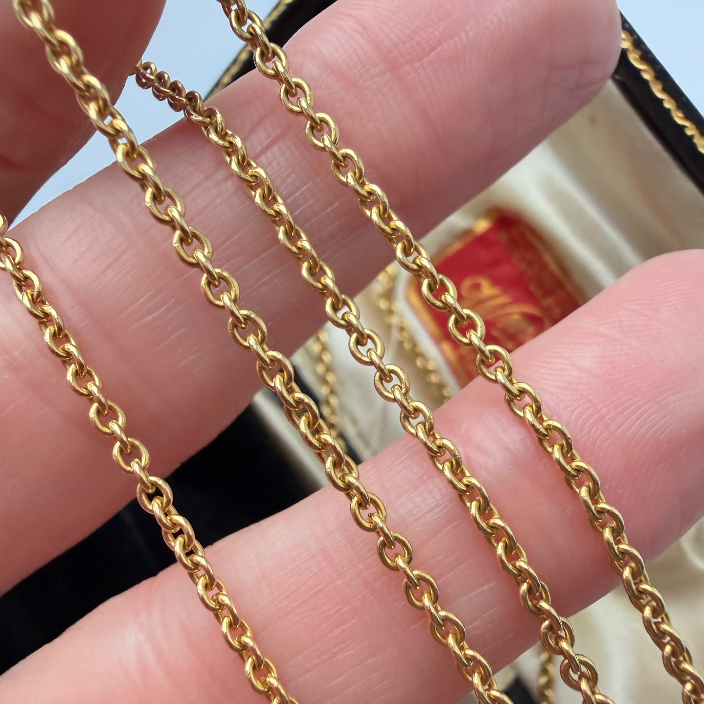 18ct gold skeleton necklace