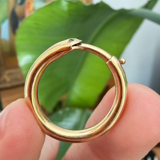 18ct gold & emerald ouroboros snake bolt ring