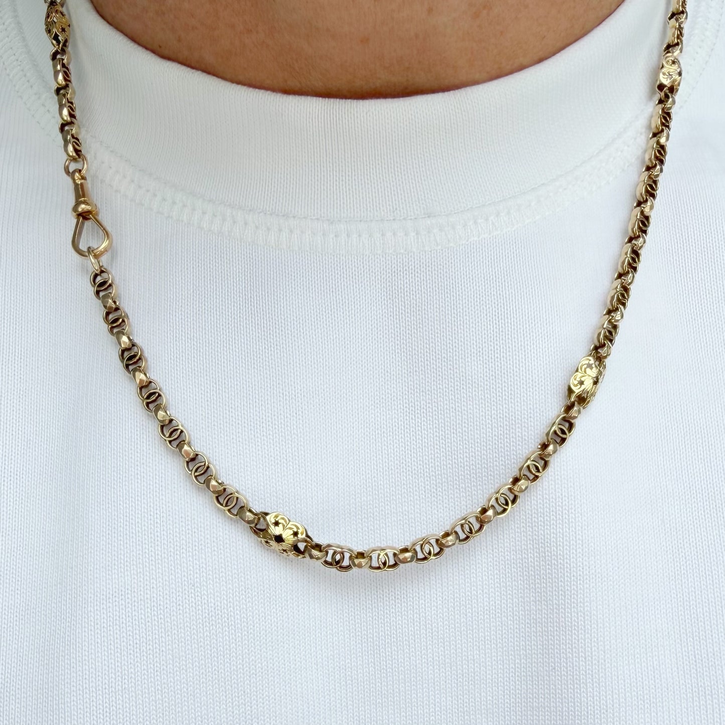 Antique 9ct yellow gold star link chain with dog clip