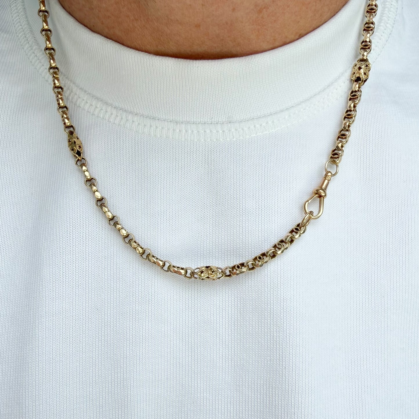 Antique 9ct yellow gold star link chain with dog clip
