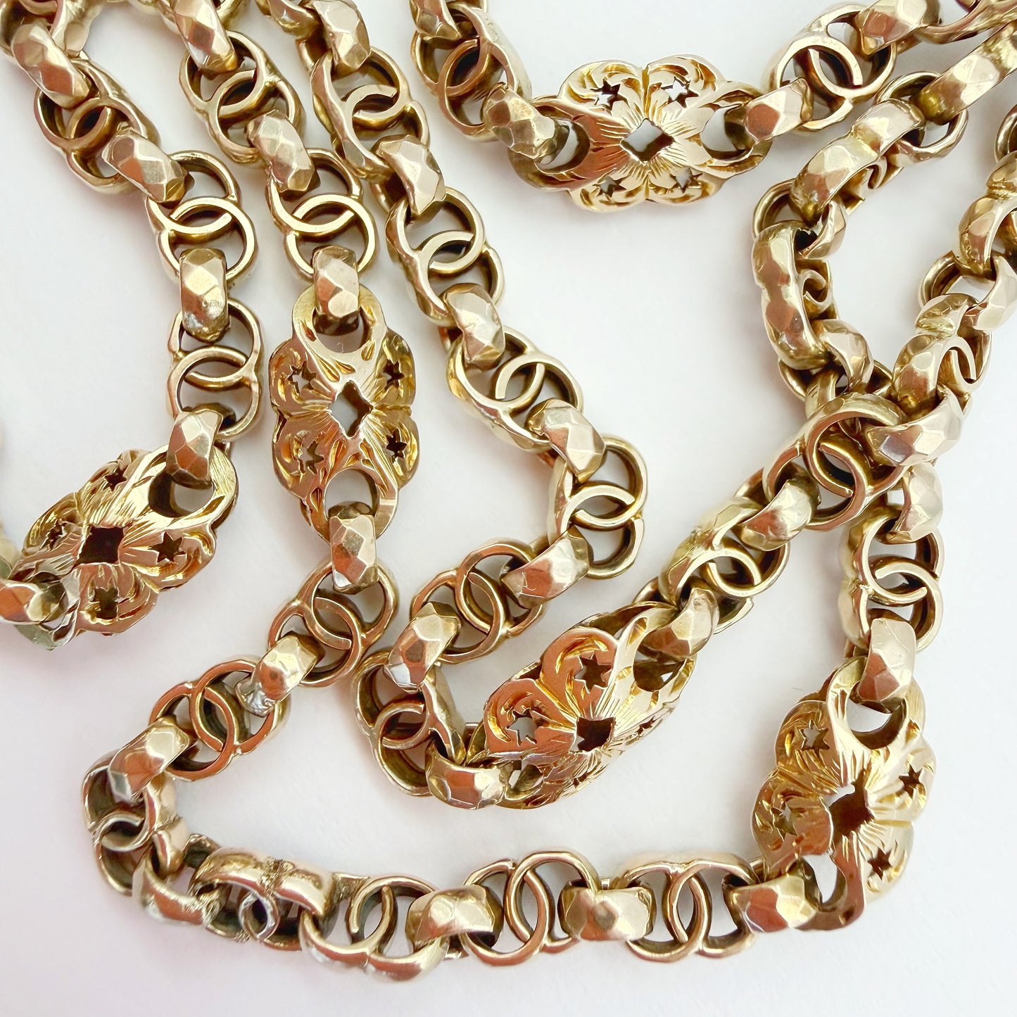 Antique 9ct yellow gold star link chain with dog clip