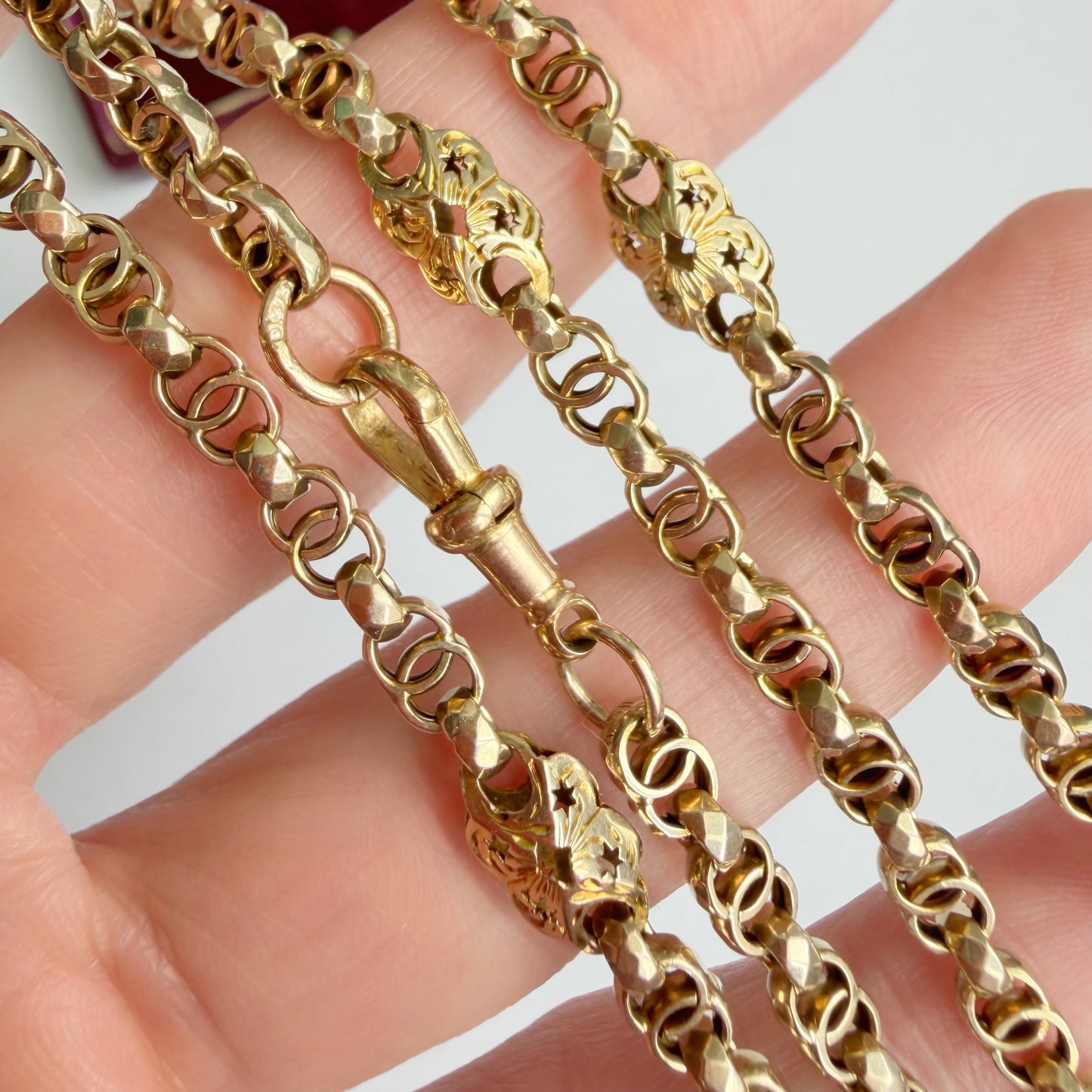 Antique 9ct yellow gold star link chain with dog clip