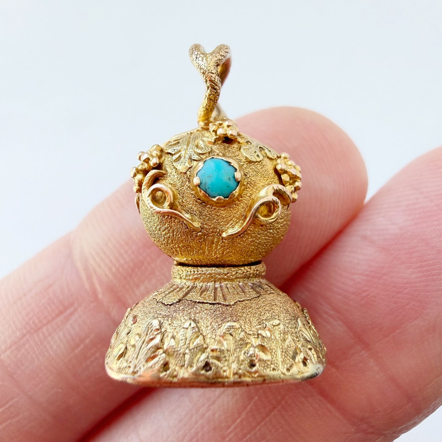 Georgian 15ct gold & bloodstone fob locket