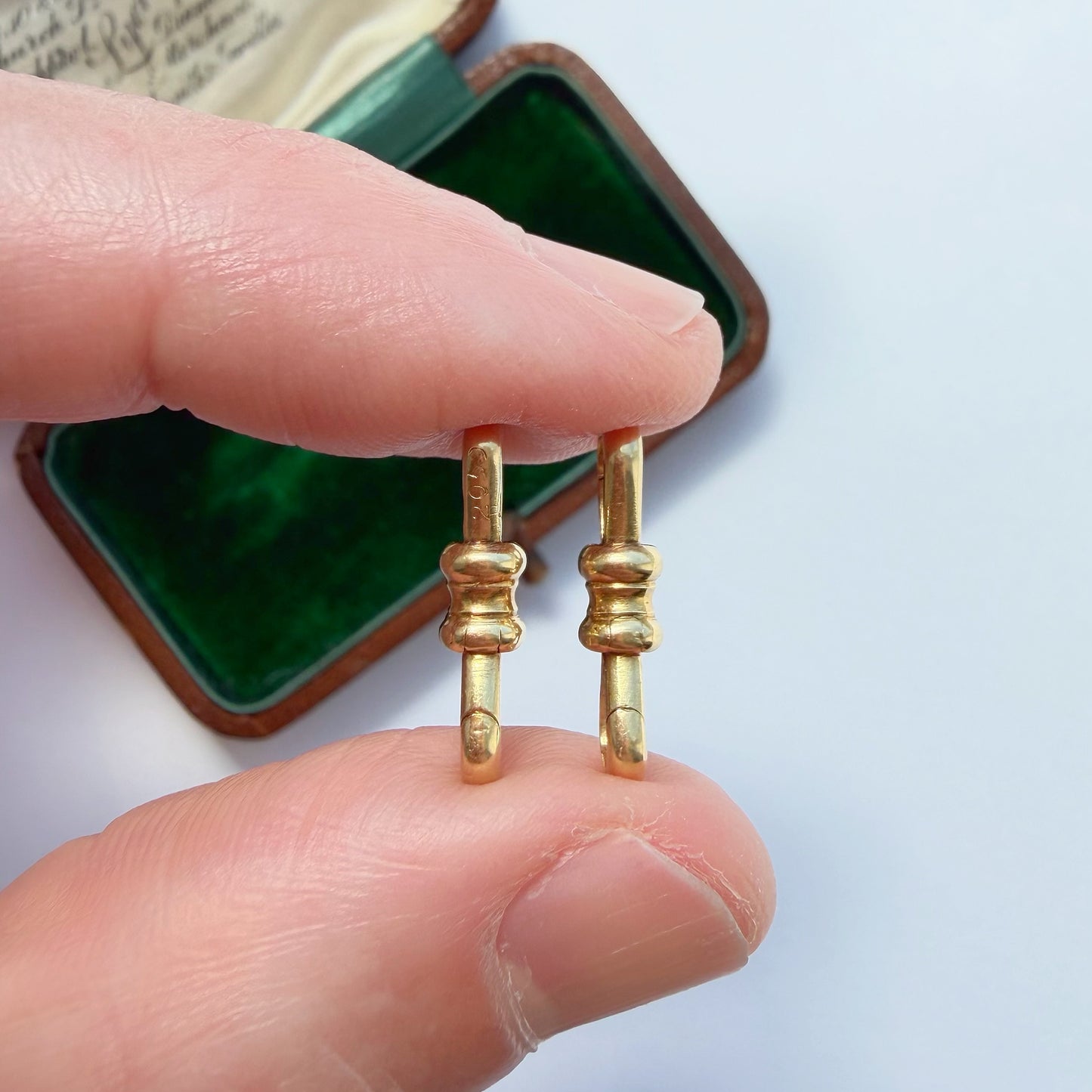 French antique 18ct gold double dog clip