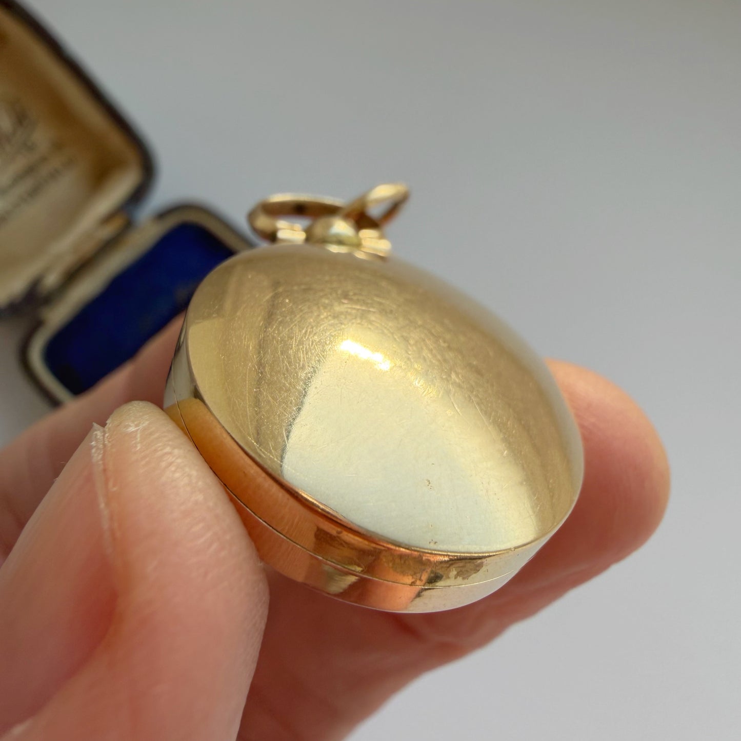 Antique 14ct gold locket