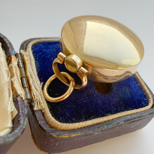 Antique 14ct gold locket