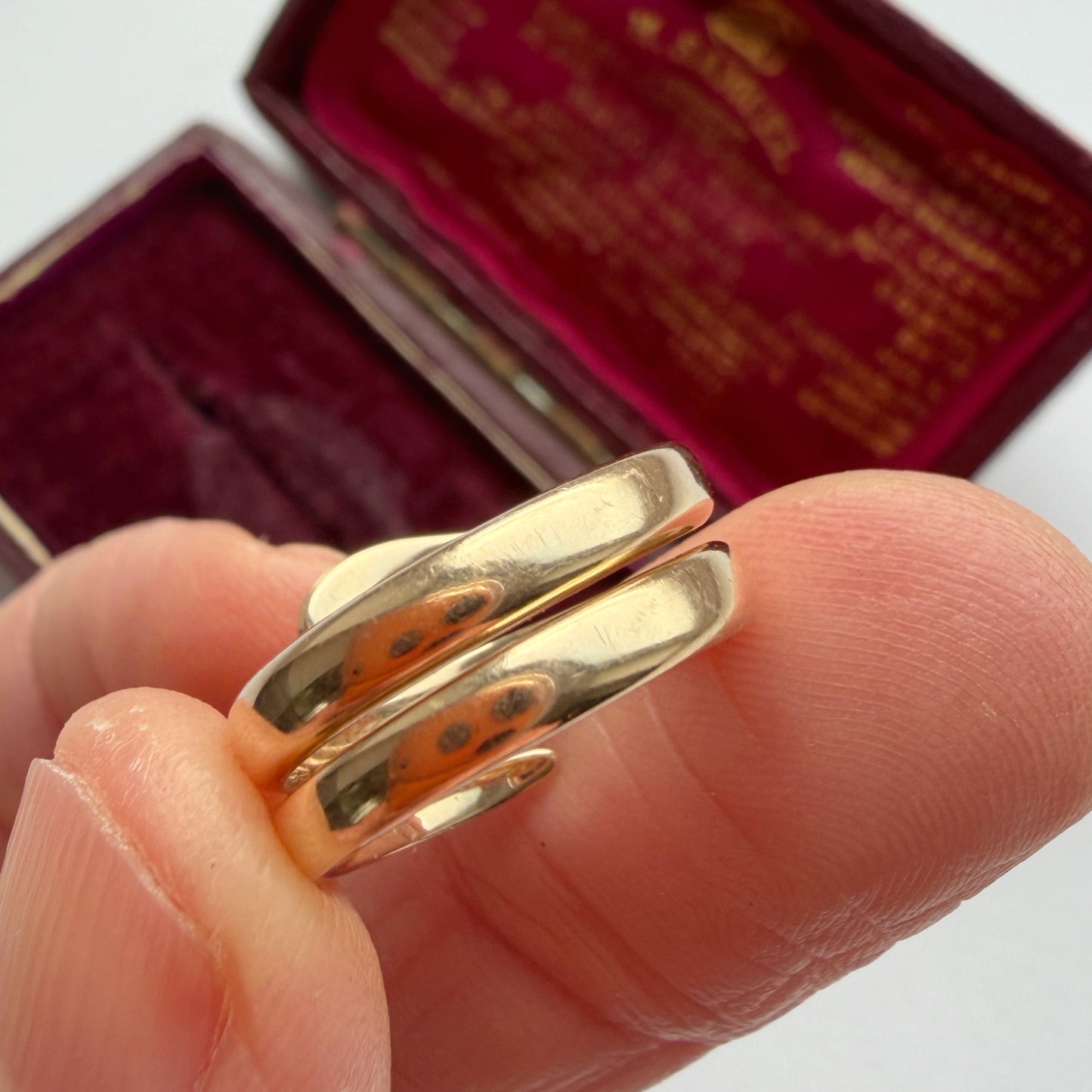Antique 15ct gold & emerald snake ring