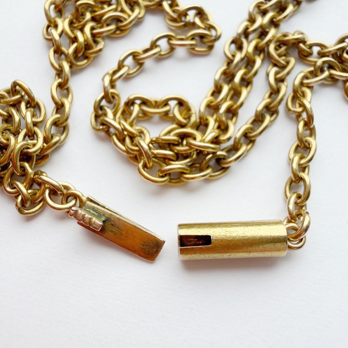Antique 18ct gold cable link chain