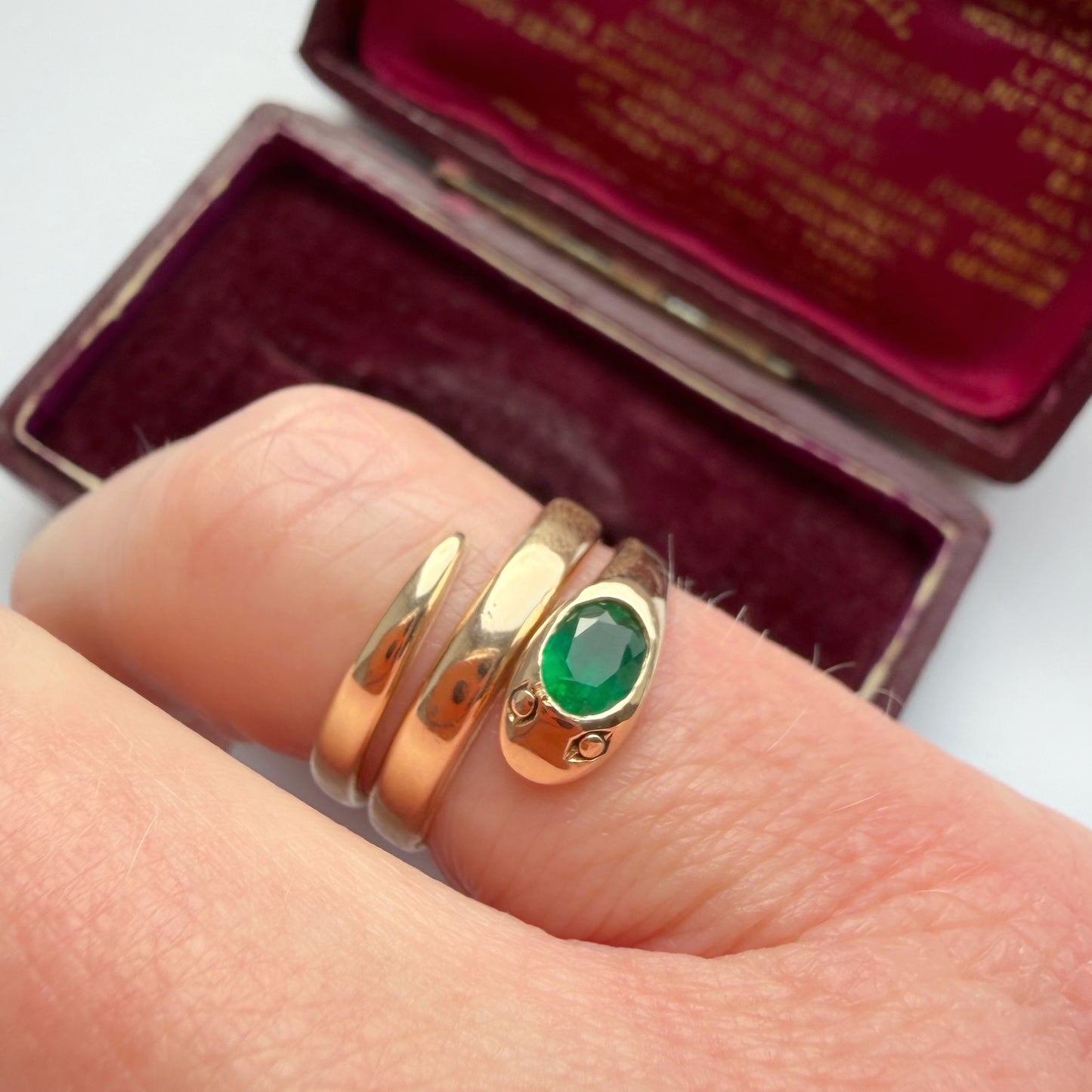 Antique 15ct gold & emerald snake ring