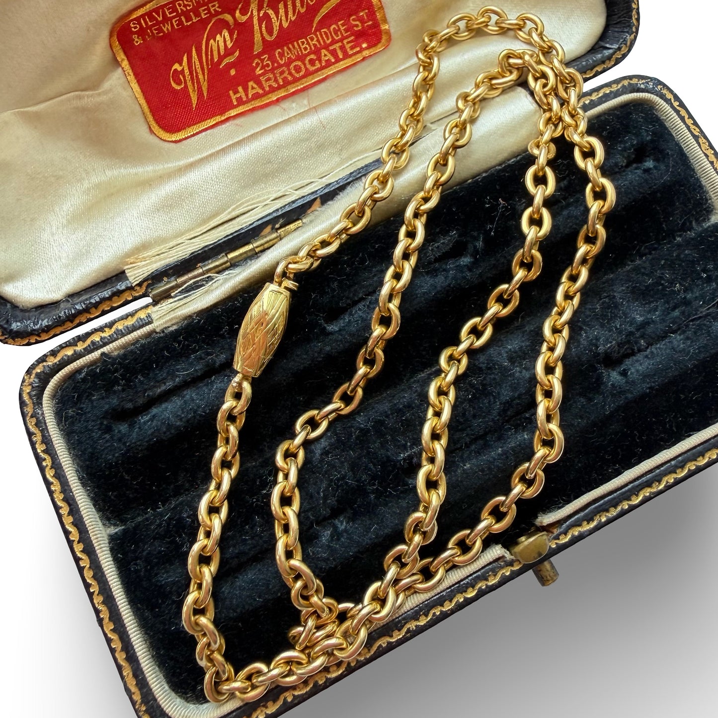 Antique 18ct gold cable link chain