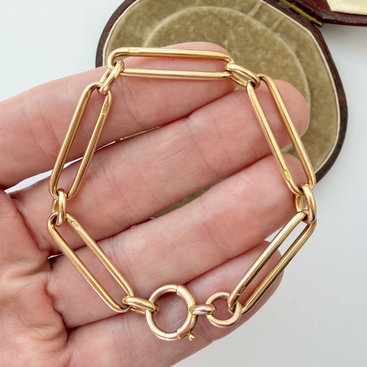 Antique 18ct gold paperclip bracelet