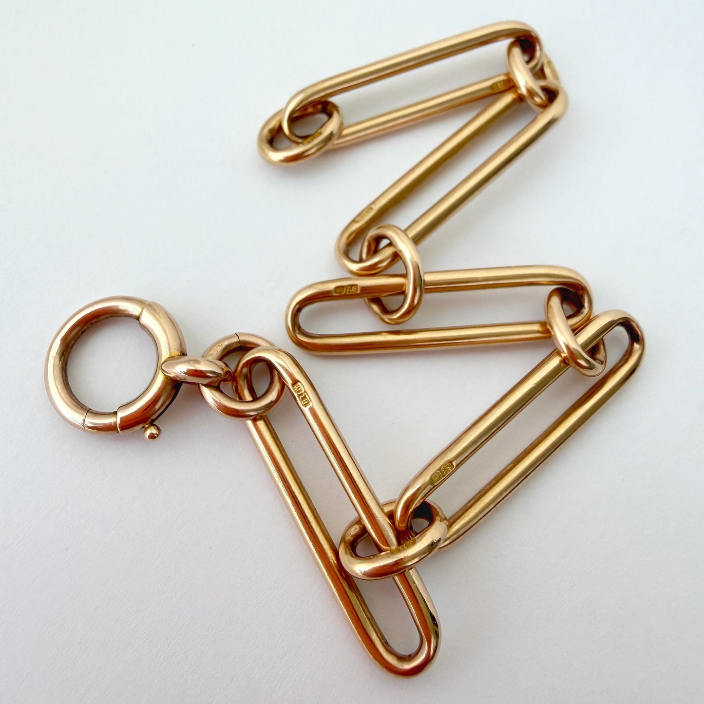 Antique 18ct gold paperclip bracelet