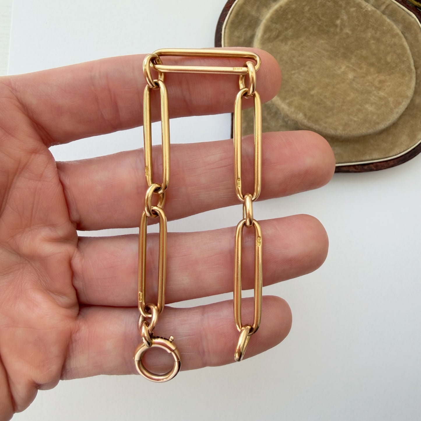 Antique 18ct gold paperclip bracelet