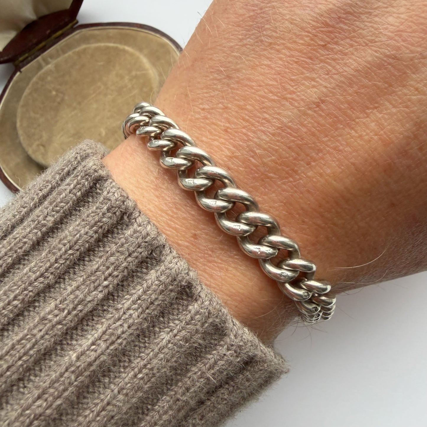 Antique sterling silver graduated curb bracelet