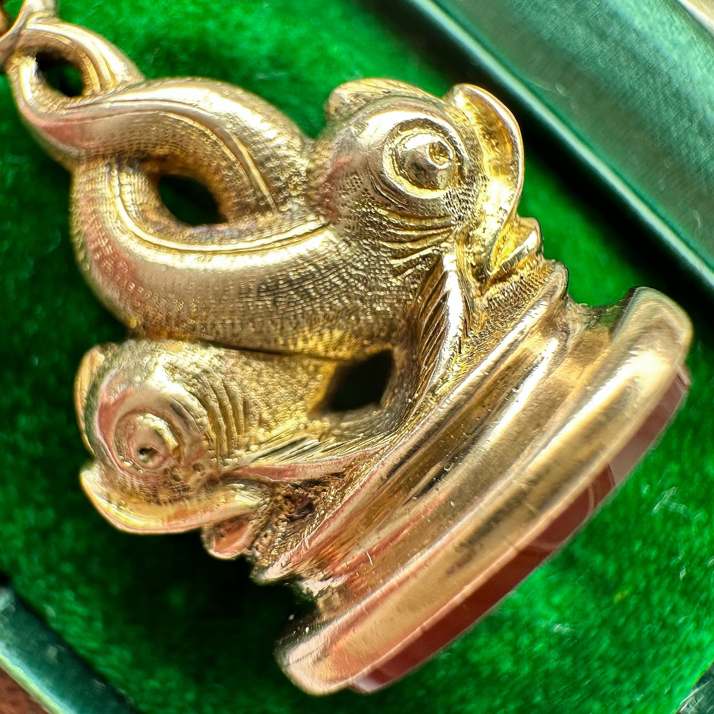 Antique 9ct gold & carnelian dolphin fob