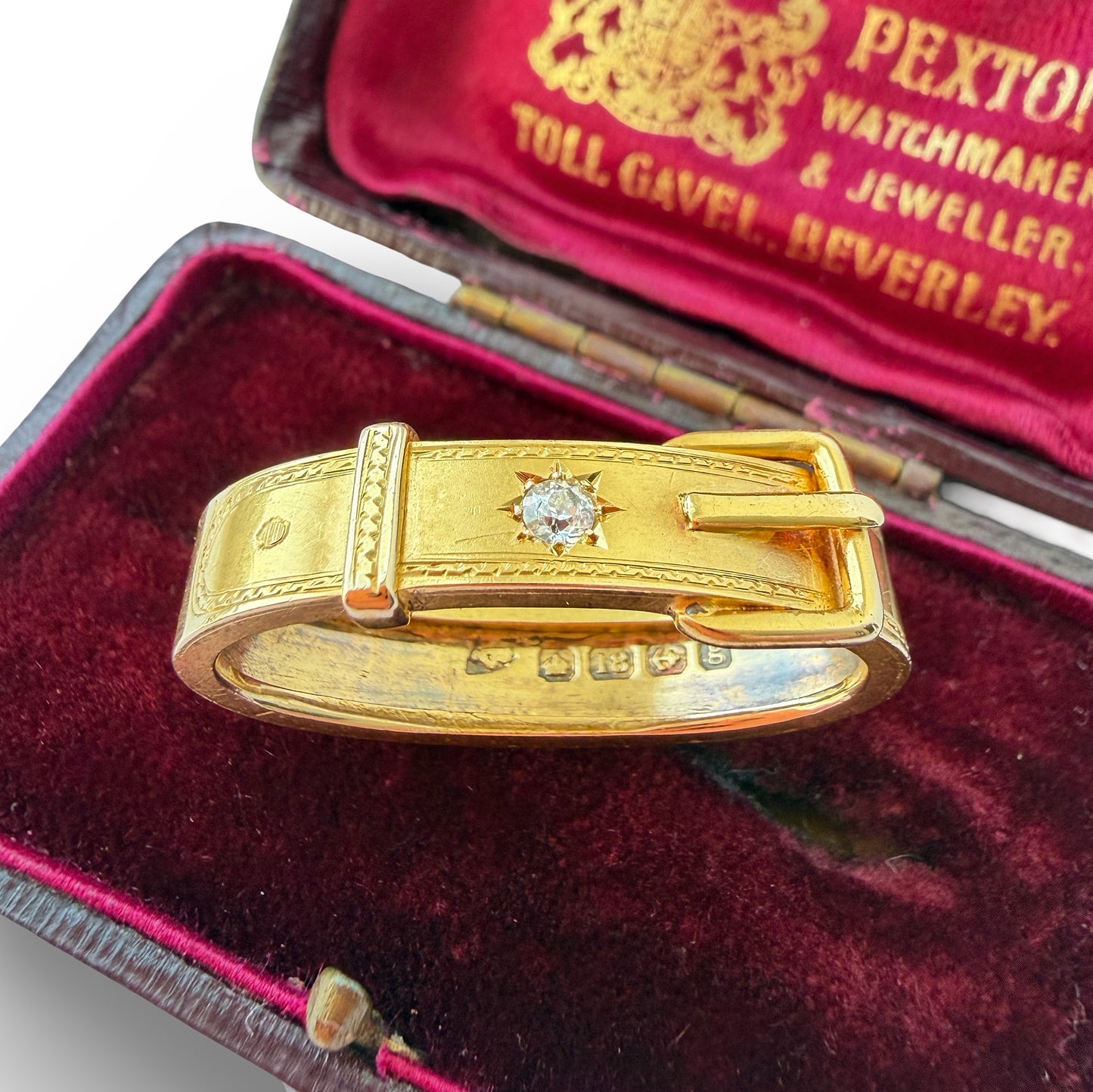 Edwardian 18ct gold & old cut diamond scarf tie