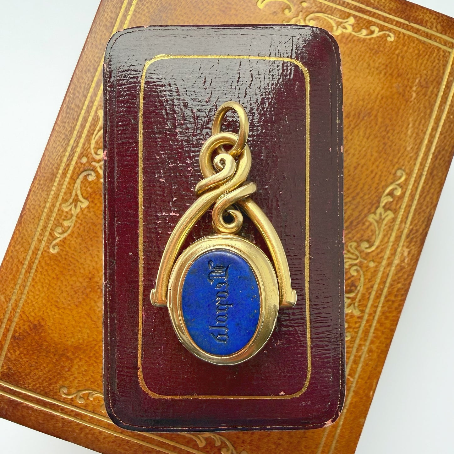 Victorian 18ct gold, lapis & bloodstone spinning locket
