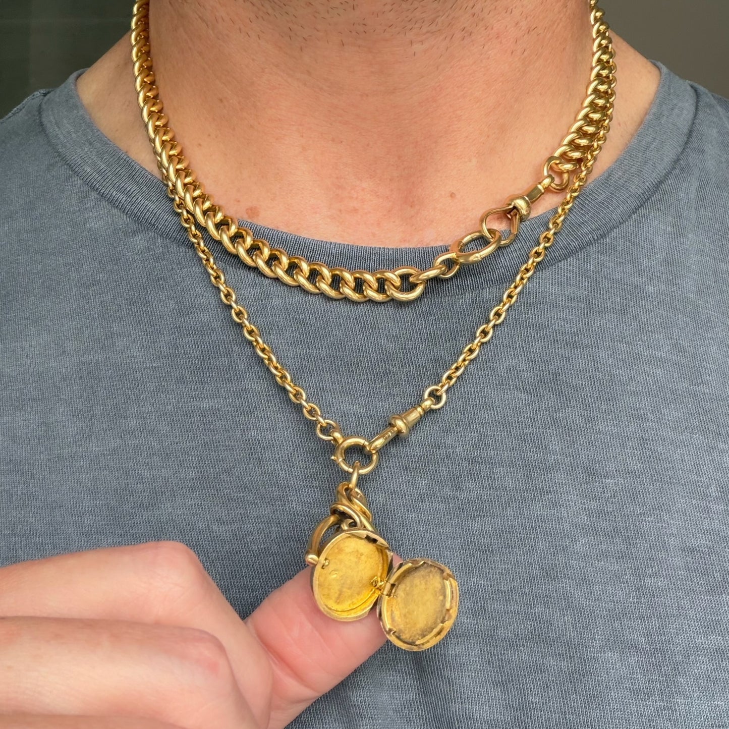 Victorian 18ct gold, lapis & bloodstone spinning locket
