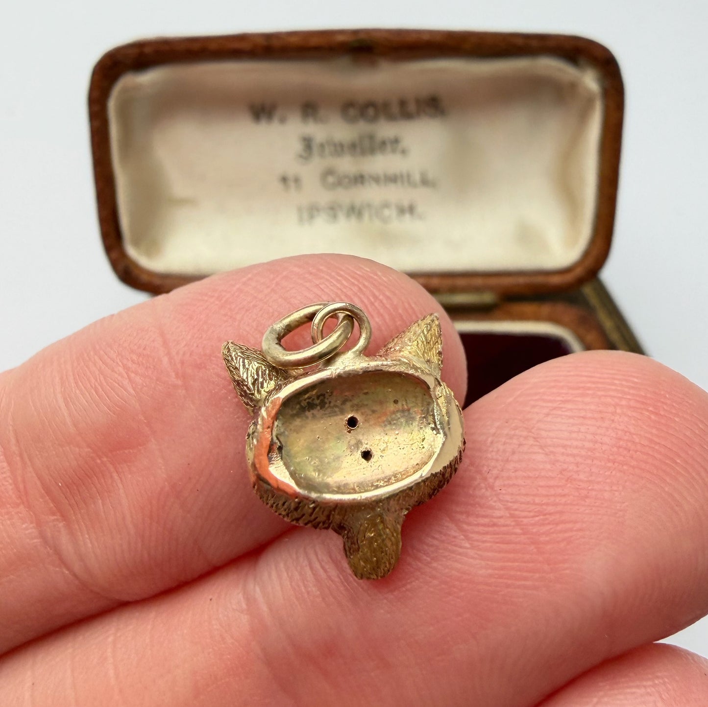Antique 15ct gold & ruby fox charm